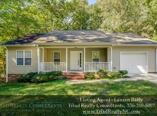 2310 Rothwood Acres Rd, Greensboro, NC 27406