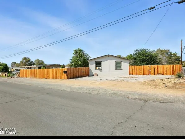 5795 Yukon Dr, Sun Valley, NV 89433