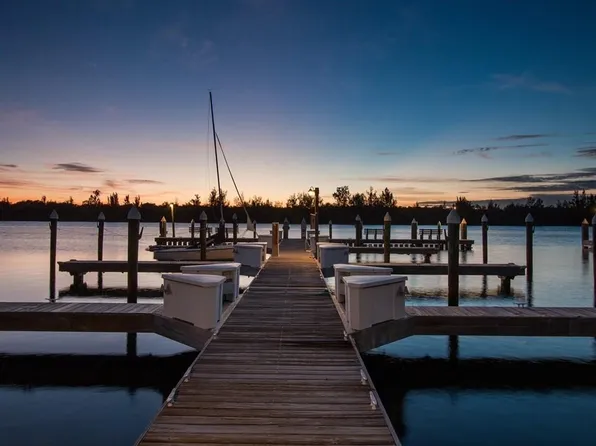 8840 S Sea Oaks Way, Vero Beach, FL