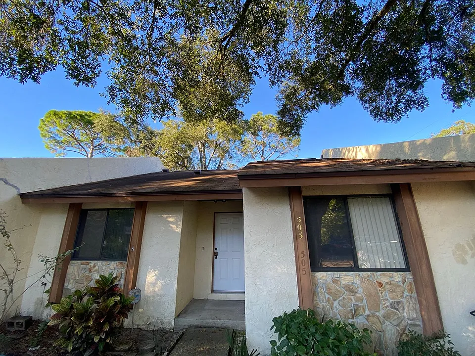 505 Bristol Dr