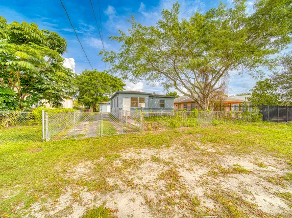 2275 NW 73rd Street, Miami, FL 33147
