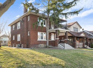 1041 Bruce Ave, Windsor, ON N9A 4Y1