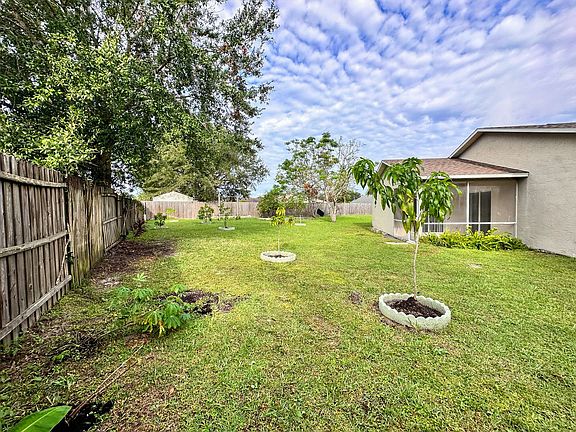 3rd image of 1454 Mette Ct
