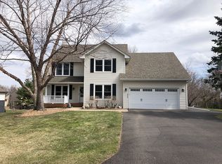 3940 Stonebridge Dr N, Eagan, MN 55123