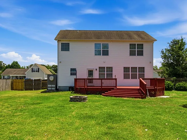 103 Briar Hollow Dr — Photo 39