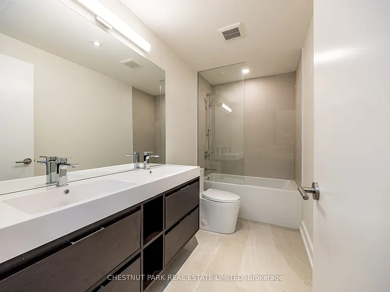 29 Hatherley Rd #A — Photo 10
