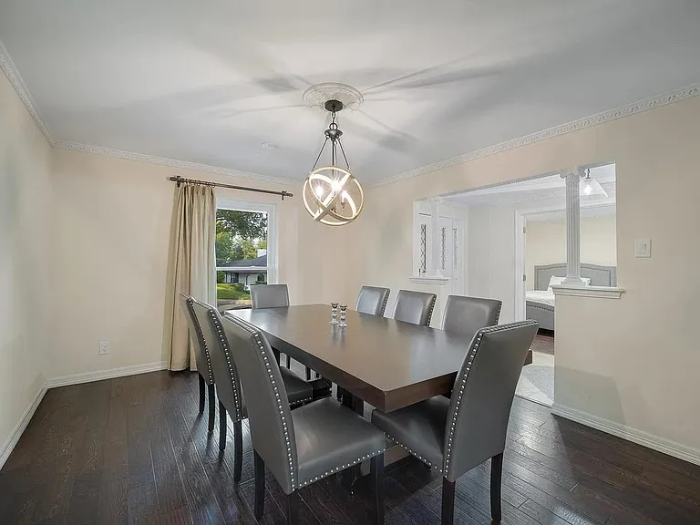 9652 Arborhill Dr — Photo 4
