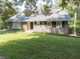 3881 Gradyville Rd, Newtown Square, PA 19073