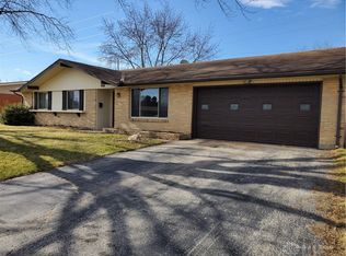 924 Hile Ln, Englewood, OH