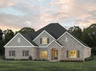 2801 Rainmaker Run Dr, Auburn, AL 36832