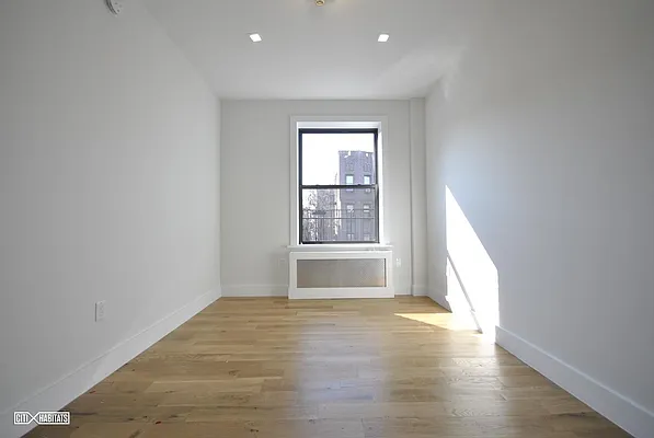 Rented by Citi Habitats | media 3