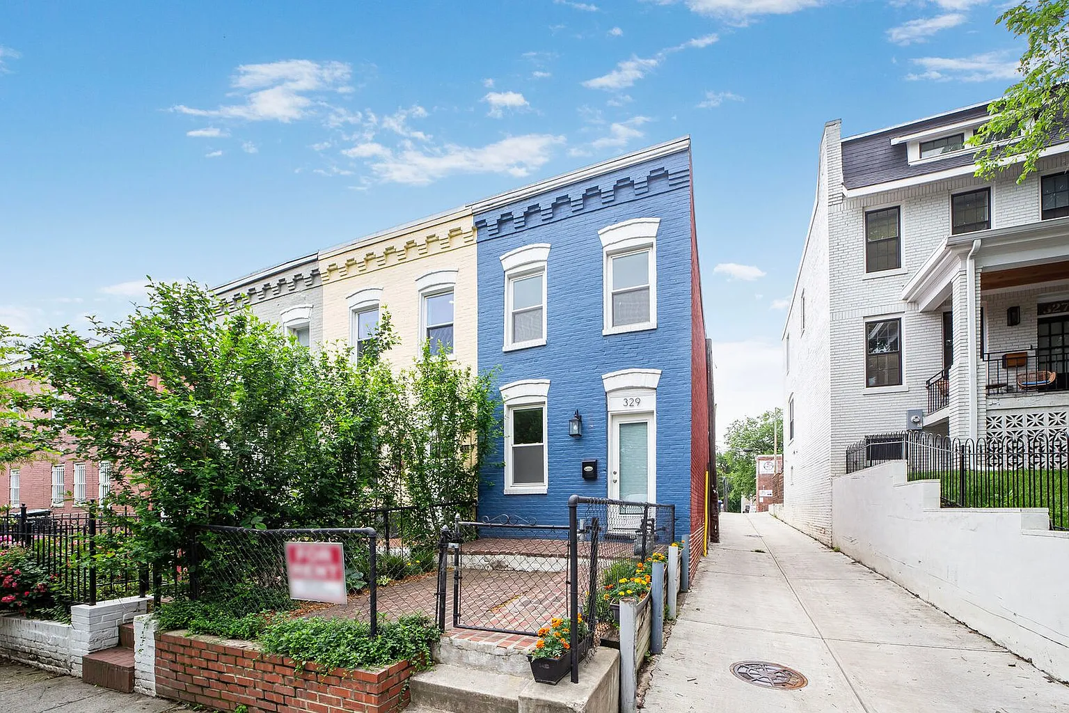 329 L St NE photo 1