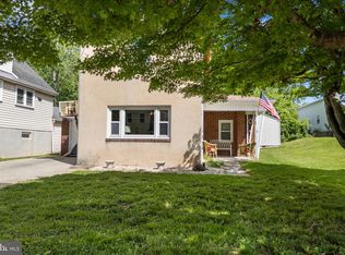 117 Hillside Ave, Trooper, PA 19403