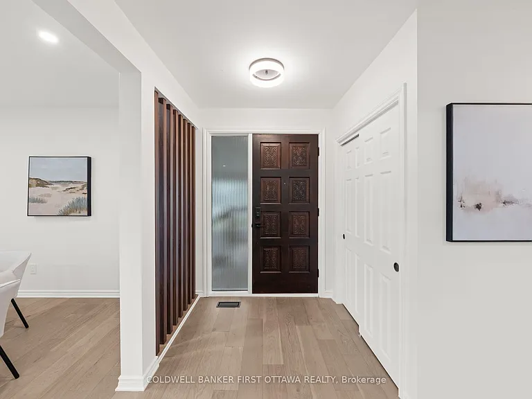 26 Spring Garden Ave — Photo 4