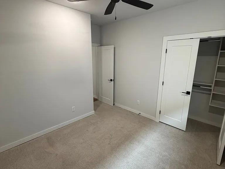 513 W Dallas St — Photo 62