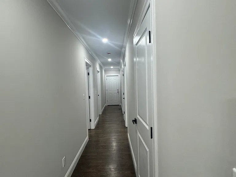 279 Harriet St — Photo 4