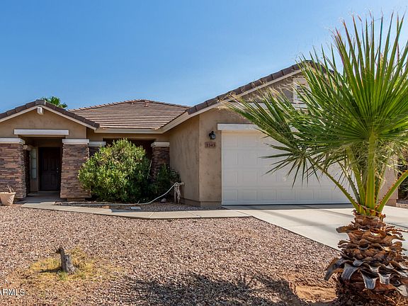 3rd image of 1343 E LAUREL Place