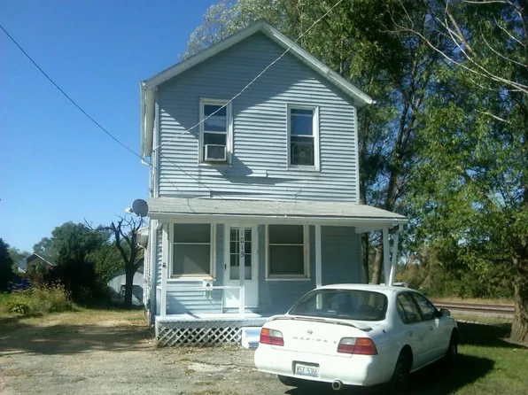 1015 Nachusa Ave, Dixon, IL 61021