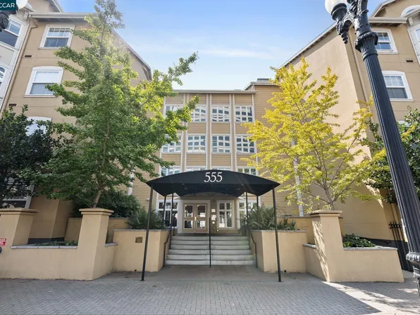 555 10th St APT 427, Oakland, CA 94607