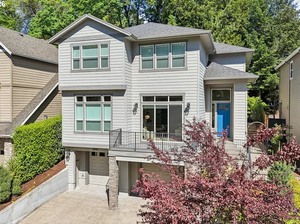 8450 SW 47th Ave, Portland, OR 97219