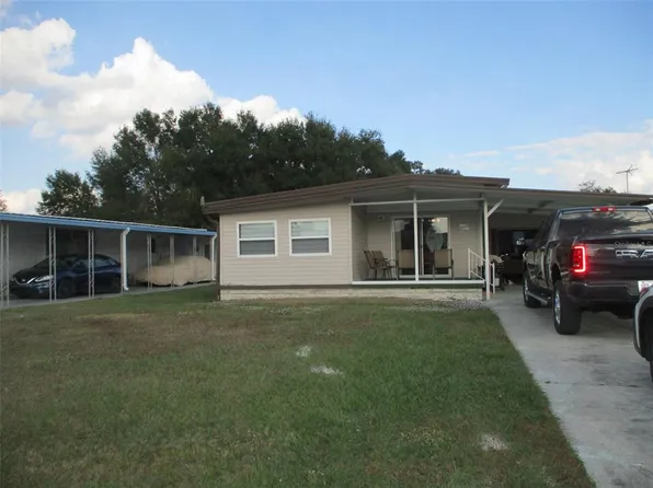 3710 Castle Dr, Zephyrhills, FL 33540