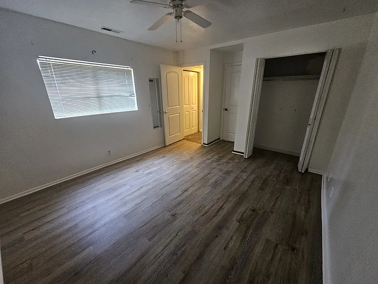 1199 E Waterside Cv #12 — Photo 8