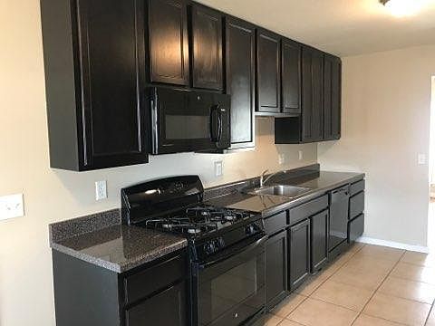 2nd image of 200 Birchlawn Dr