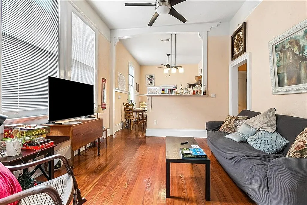 4 bed, 1800 sqft, $2,600 — Photo 3