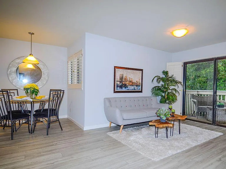 217 Ada Ave #3 — Photo 7