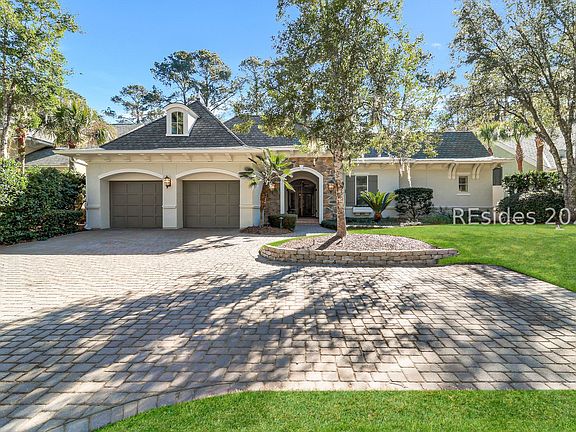 3rd image of 4 Bell Field Ct