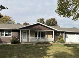 120 16th St SE, Sioux Center, IA 51250