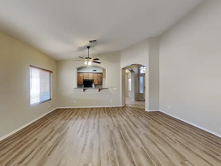 11033 W Granada Rd — Photo 4
