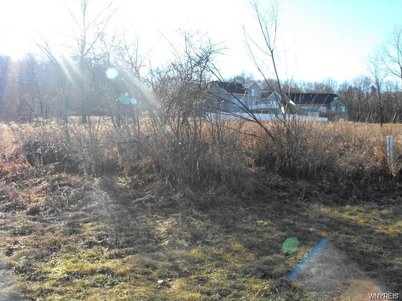 2nd image of 996 Little Vista Dr
