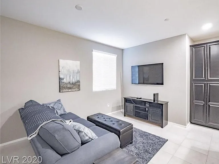8418 Classique Ave #105 — Photo 7