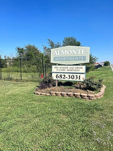 Almonte Apartments Photo 1