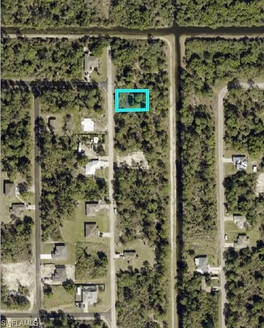 2nd image of 305 Long AVE S