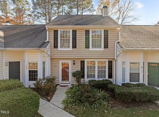 120 Riverwalk Cir, Cary, NC 27511