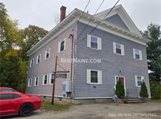 29 Chamberlain St APT 3, Brewer, ME 04412