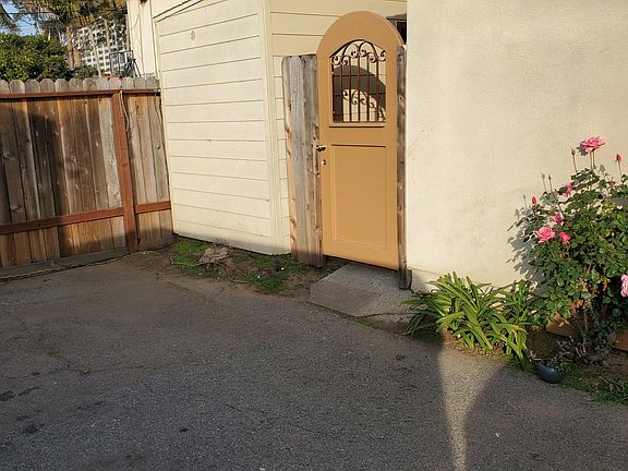 3rd image of 708 Weelo Dr #B