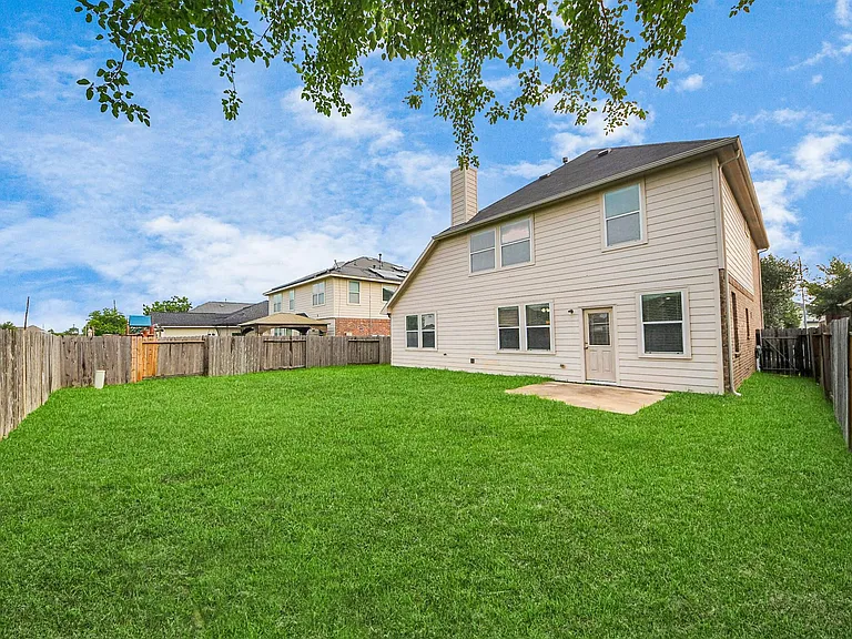 24503 Hikers Bend Dr — Photo 36