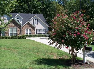 4125 Evian Way, Gainesville, GA 30507