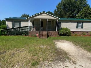 1075 Pineville Cir, Pineville, SC 29468
