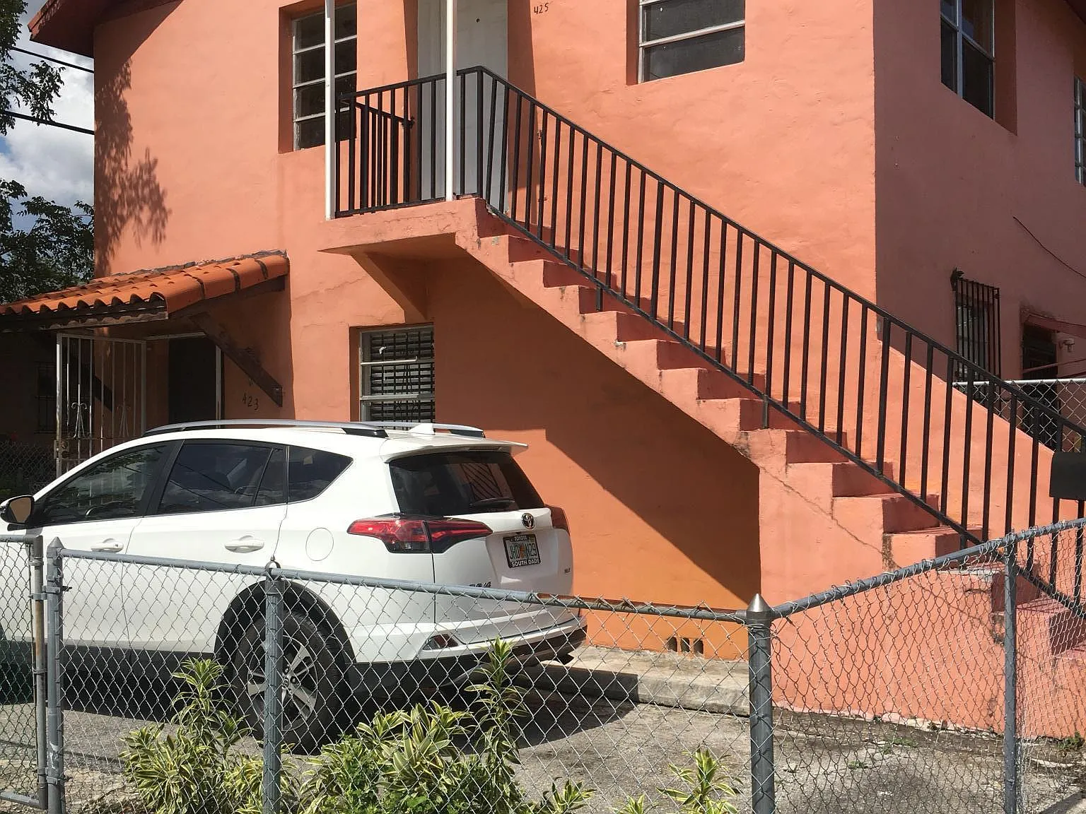 425 SW 21st Ave — Photo 4