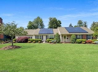 7 Vultee Dr, Florham Park, NJ 07932