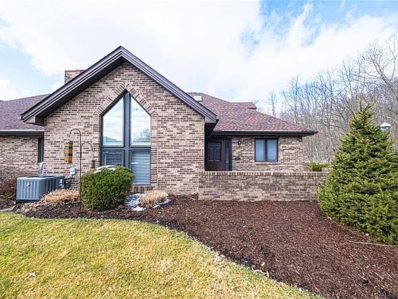 2nd image of 10063 Mansion Dr