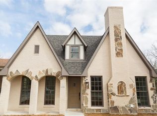 1018 Clermont Ave, Dallas, TX 75223