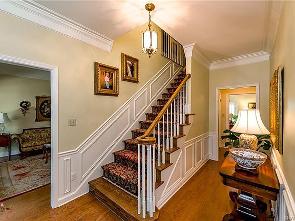 2nd image of 46 Tealwood St