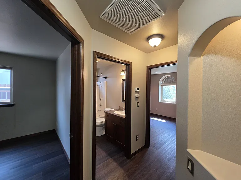 1523 Sacajawea Ave — Photo 5