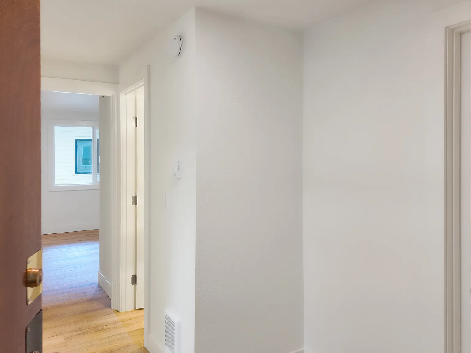 1 bed, 835 sqft, $2,250 — Photo 4