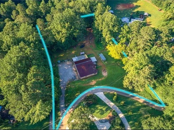 365 Russell King Ln, Canton, GA 30115